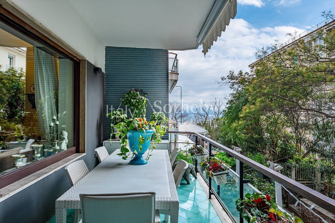 Apartment in Posillipo, Naples, Campania 3 - 14020131