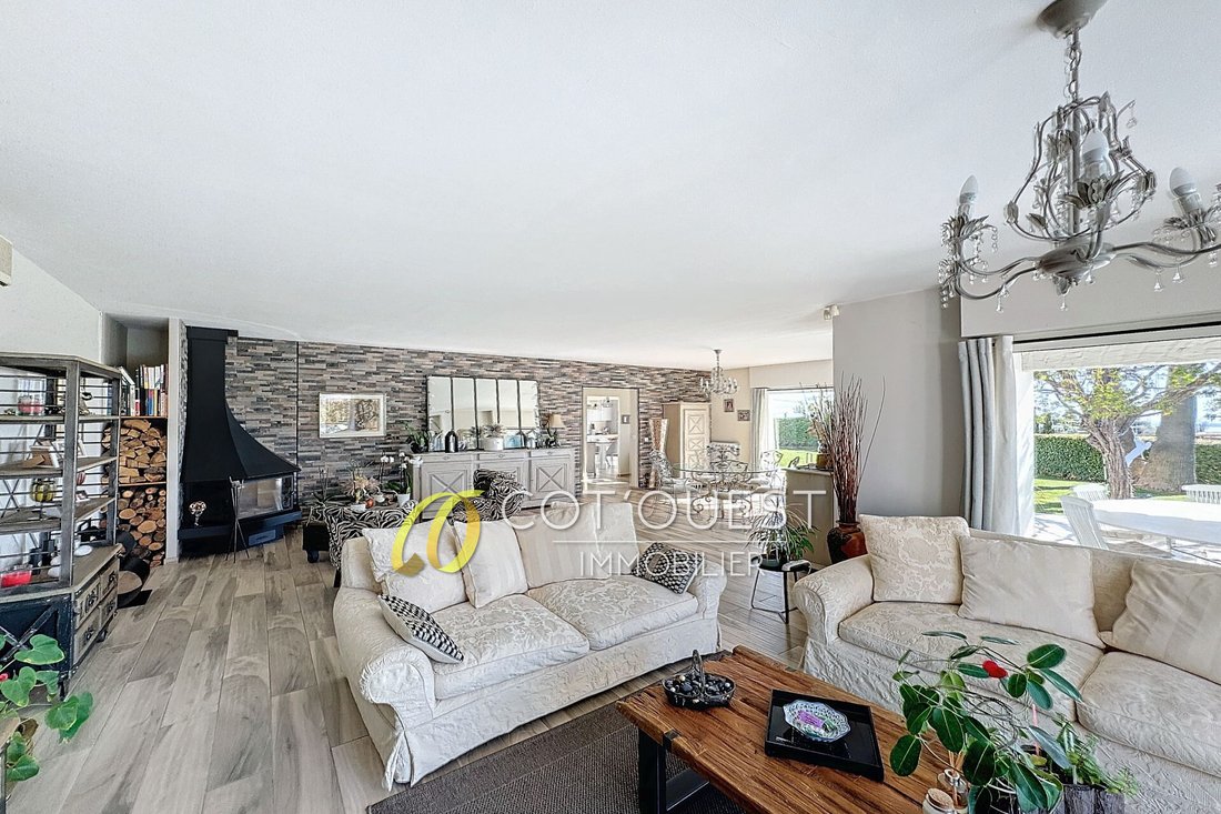 Villa in Nice, Provence-Alpes-Côte d'Azur, France 2 - 12702844