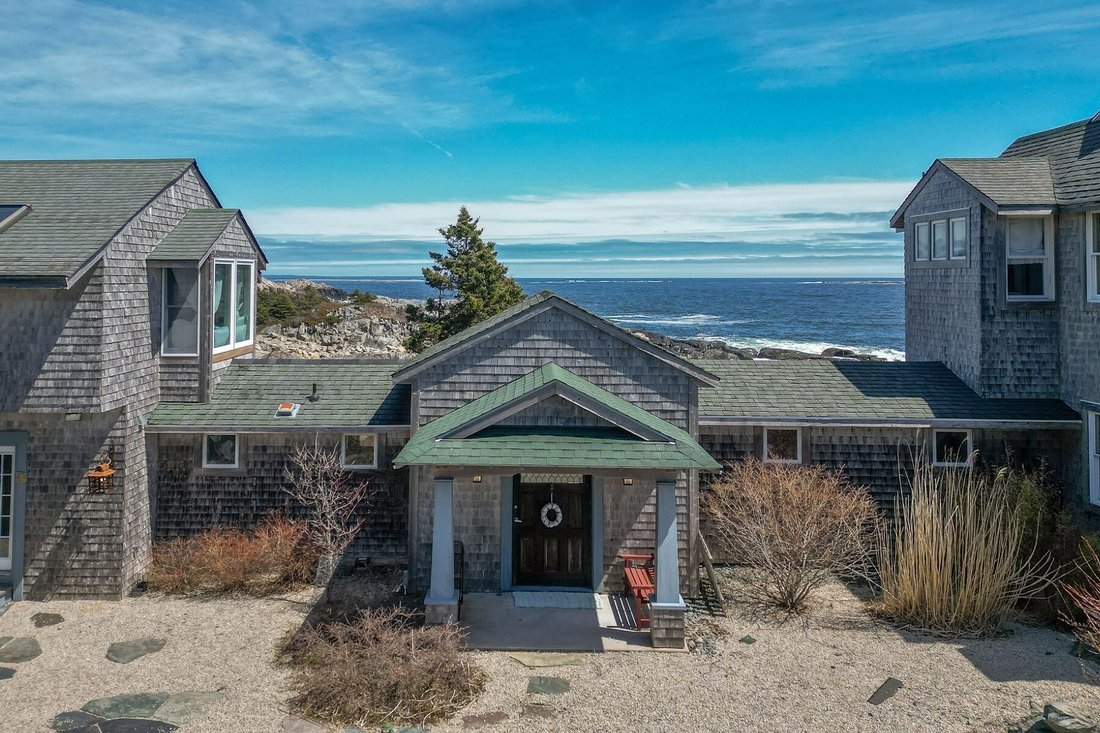 Contemporary Oceanfront Home In Port Medway, Nova Scotia, Canada For