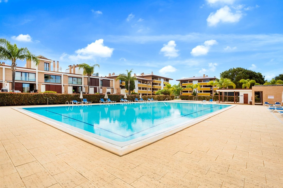 Apartment in Vilamoura, Quarteira, Algarve 1 - 14214430