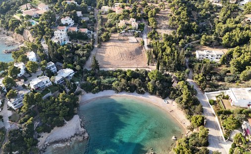 Land in Koinotita Portoxeliou, Kranidi, Greece 1