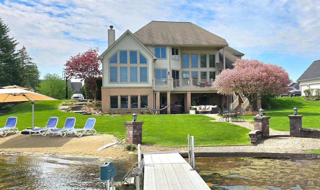 Luxury Living On All Sports Lake Waumegah In Clarkston, Michigan