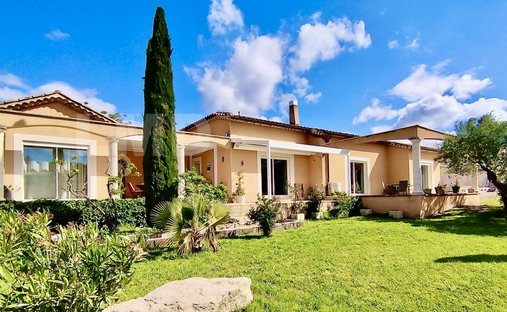 House in Montfrin, Occitania, France 1