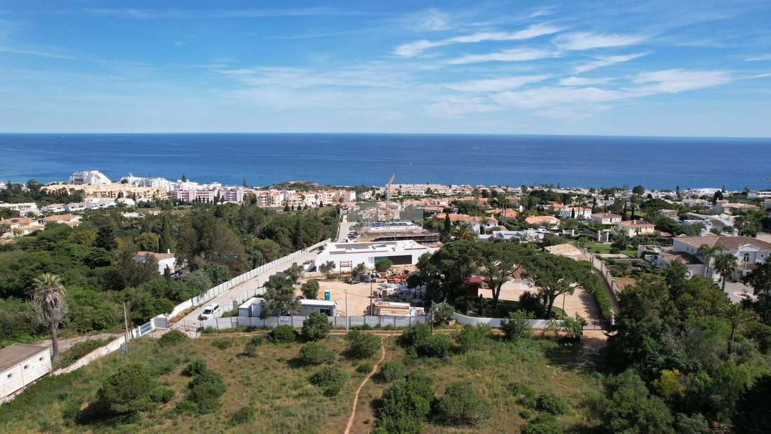 Land in Praia da Luz, Algarve, Portugal 2 - 14197530