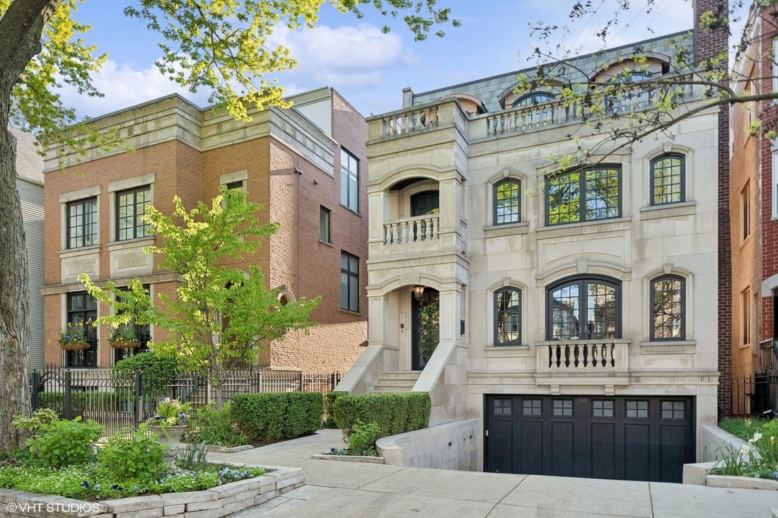 House in Chicago, Illinois, United States 2 - 14214493
