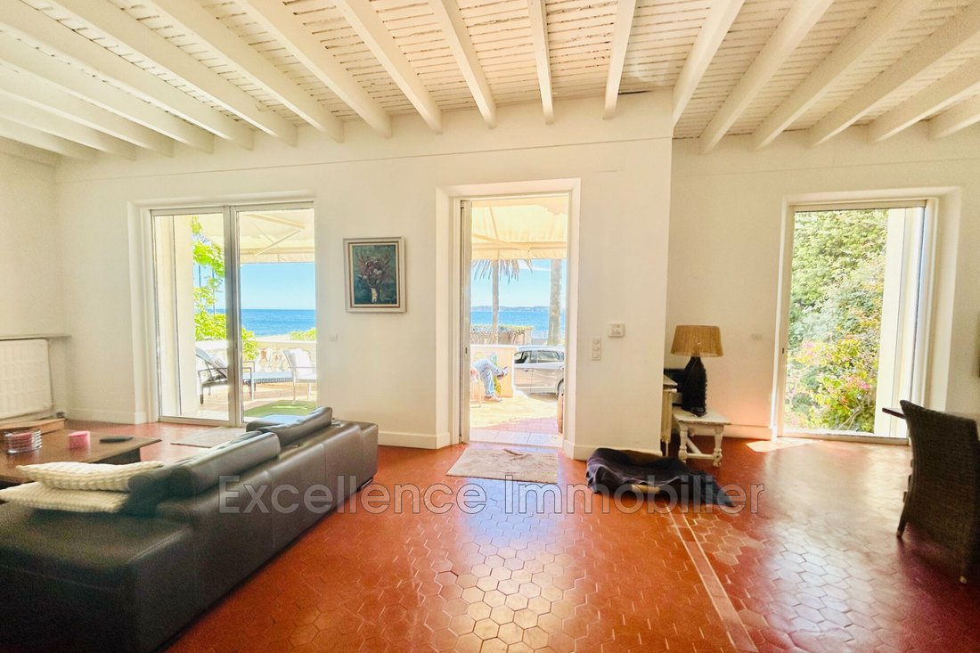 Villa in Ville-Les Saquedes-Le Bouillonnet, Sainte-Maxime, France 4 - 14215192