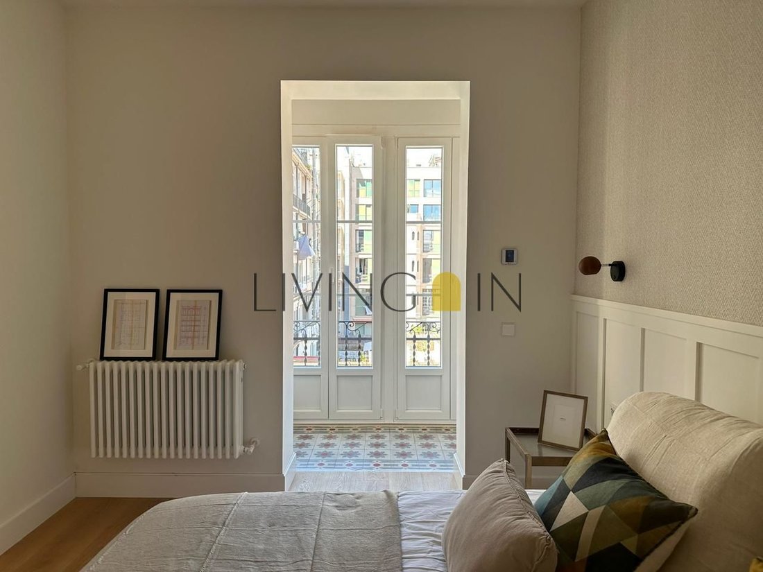 Apartment in Ciutat Vella, Barcelona, Spain 5 - 14087786
