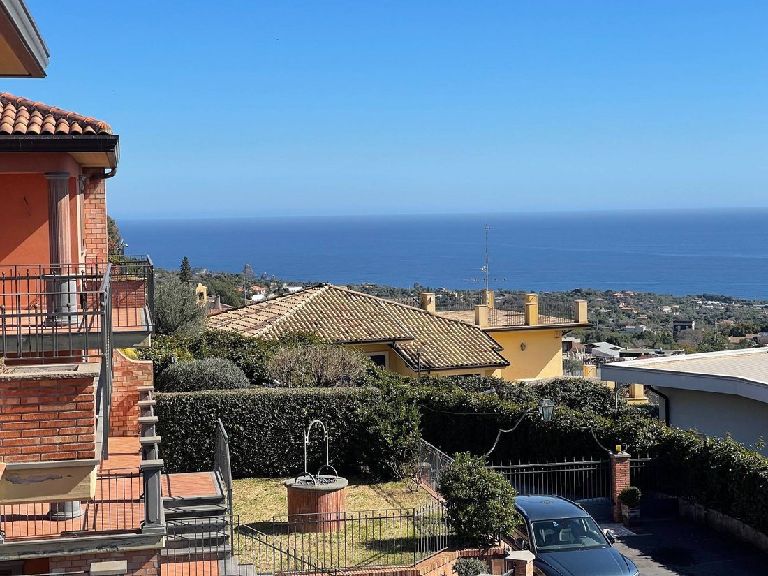 Villa in San Gregorio di Catania, Sicily, Italy 3 - 14218464