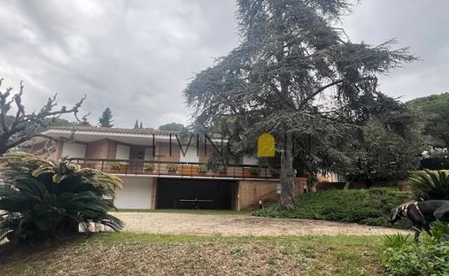 Villa in Sant Andreu de Llavaneres, Catalonia, Spain 1