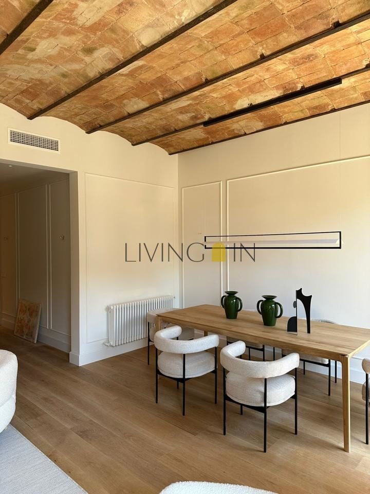 Apartment in Ciutat Vella, Barcelona, Spain 3 - 14087786
