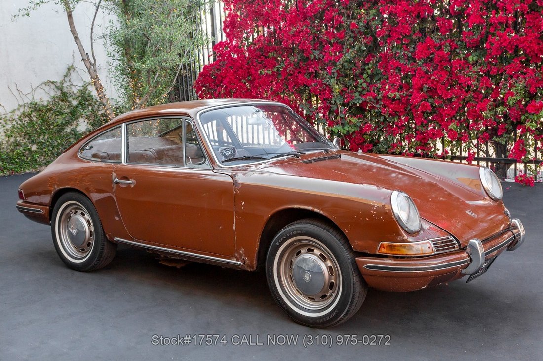 Porsche 911 in Los Angeles, CA 3 - 14218746