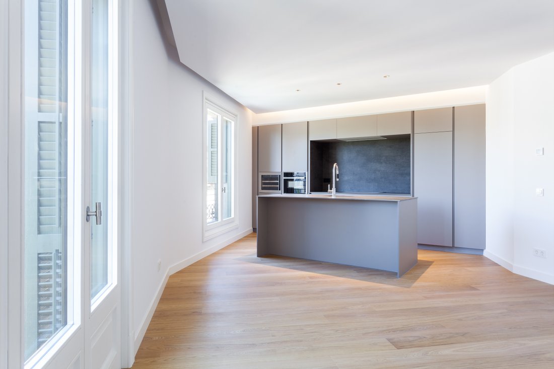 Apartment in Eixample, Barcelona, Spain 2 - 14221554