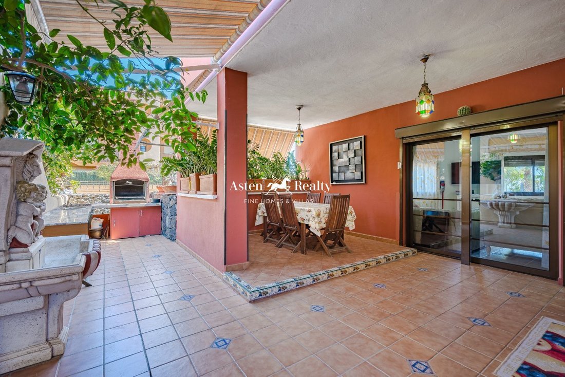 House in Adeje, Canary Islands, Spain 1 - 14224570