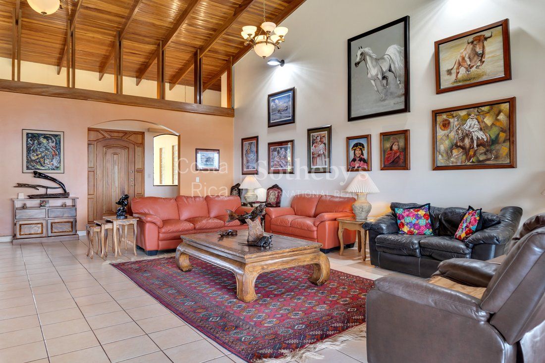 Estate in Montecito, Heredia Province, Costa Rica 5 - 14221693
