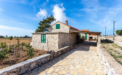 Villa in Selca kod Starog Grada, Gespanschaft Split-Dalmatien, Kroatien 1