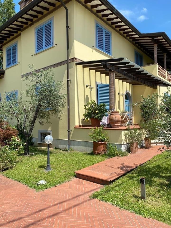 House in Pietrasanta, Tuscany, Italy 5 - 14223962
