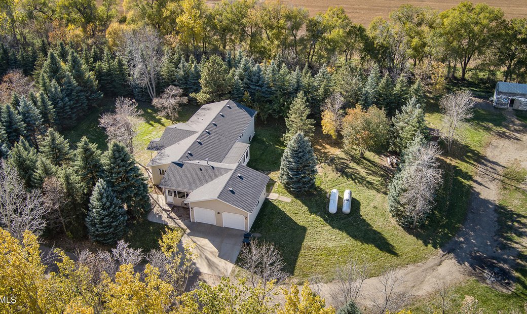 4 Bedrooms Farm/Ranch In Baldwin, North Dakota, United States For Sale