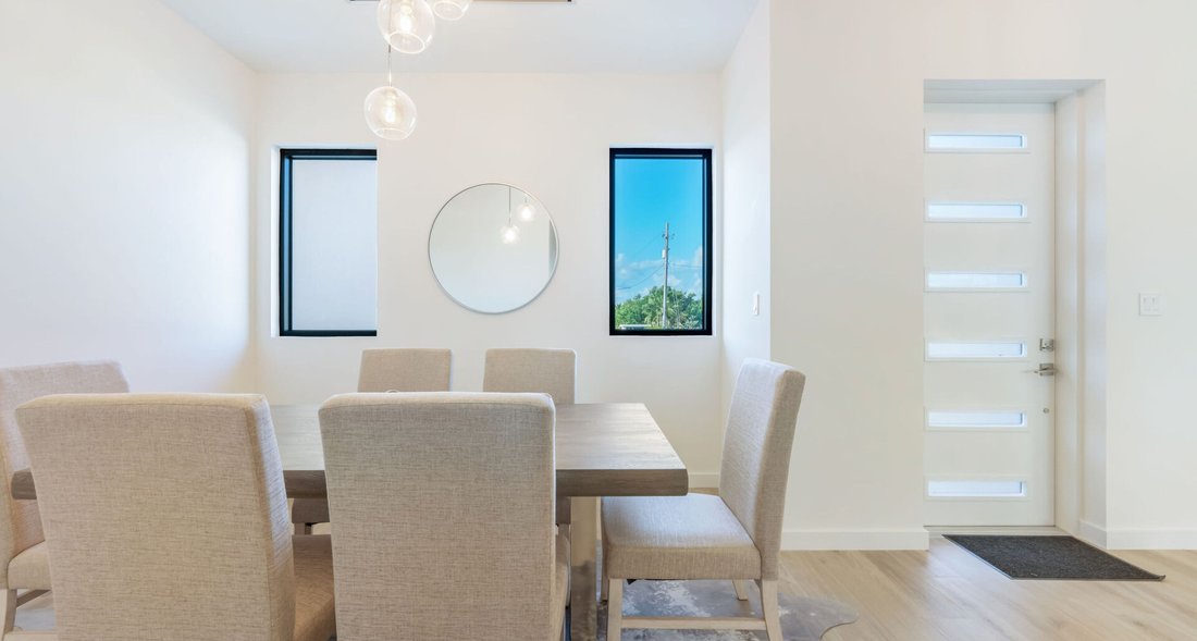 Apartment in Grand Harbour, George Town, Cayman Islands 5 - 14225956