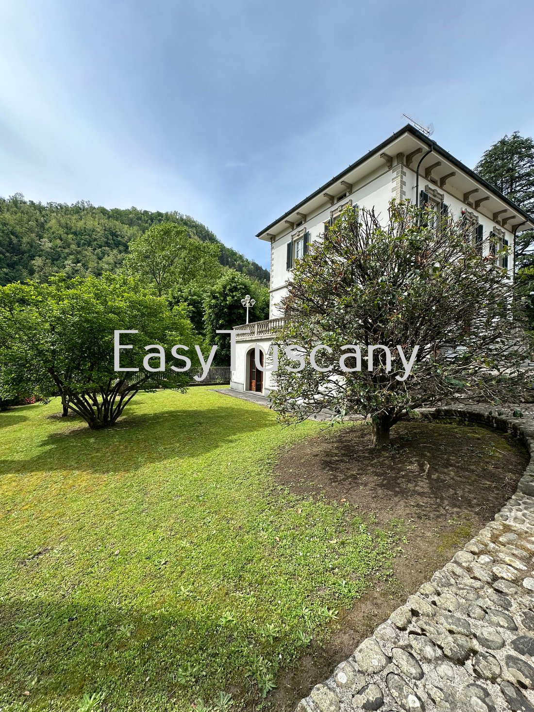 Villa in Bagni di Lucca, Tuscany, Italy 5 - 14227404