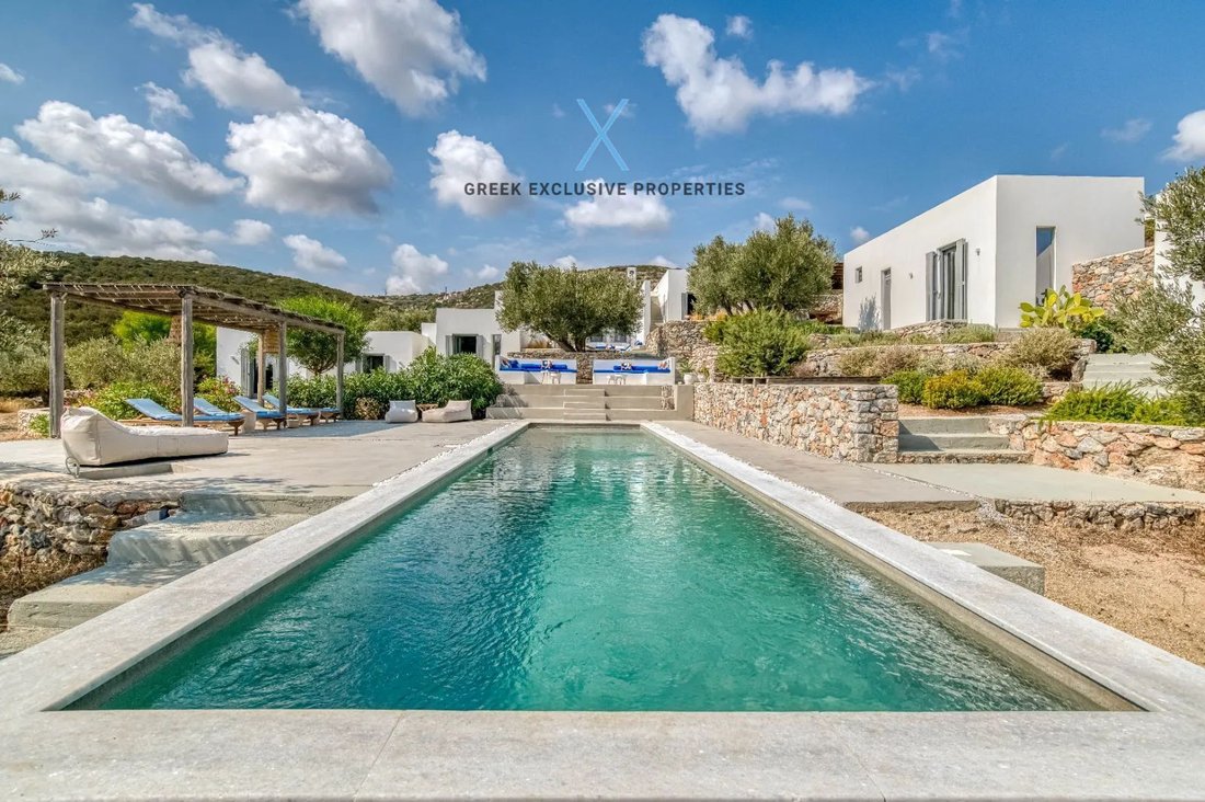 Villa in Paros, Aegean, Greece 1 - 14232133