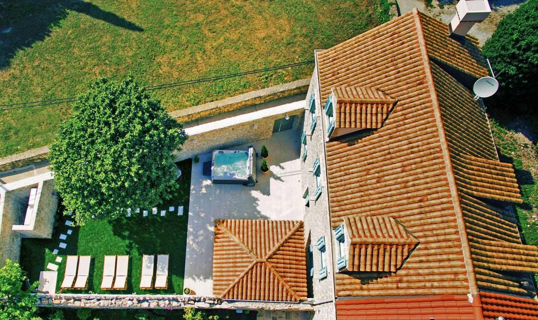 Villa in Cavtat, Dubrovnik-Neretva County, Croatia 2 - 14232093