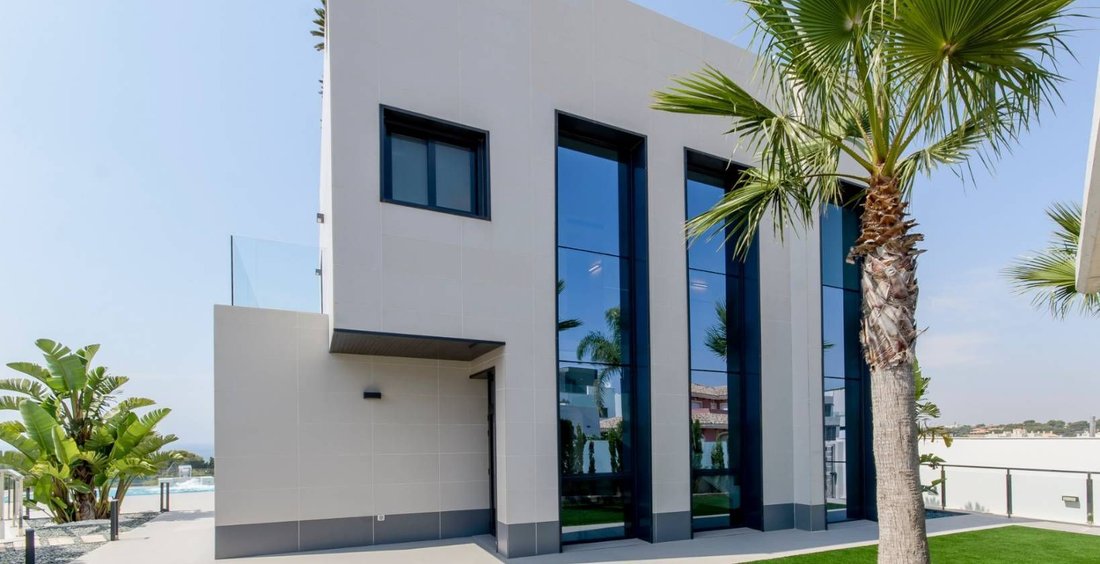 Chalet in Dehesa de Campoamor, Orihuela, Valencian Community 3 - 14233748