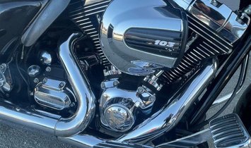 2010 HARLEY DAVISON FLHP