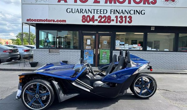 2017 Polaris Slingshot SL (14234116)