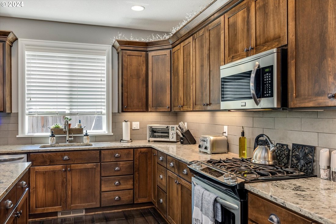 House in Canby, Oregon, United States 5 - 14235253