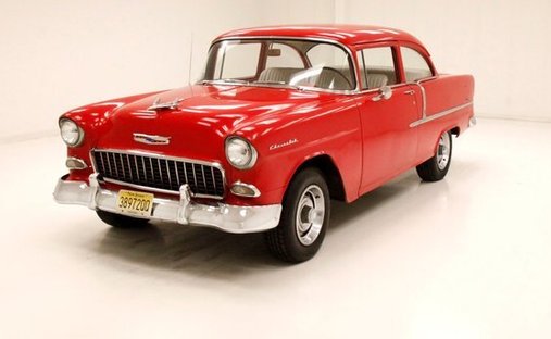 Classic 50's Styling/350ci V8/TH350 Auto/Good Chrome in Morgantown, United States 1