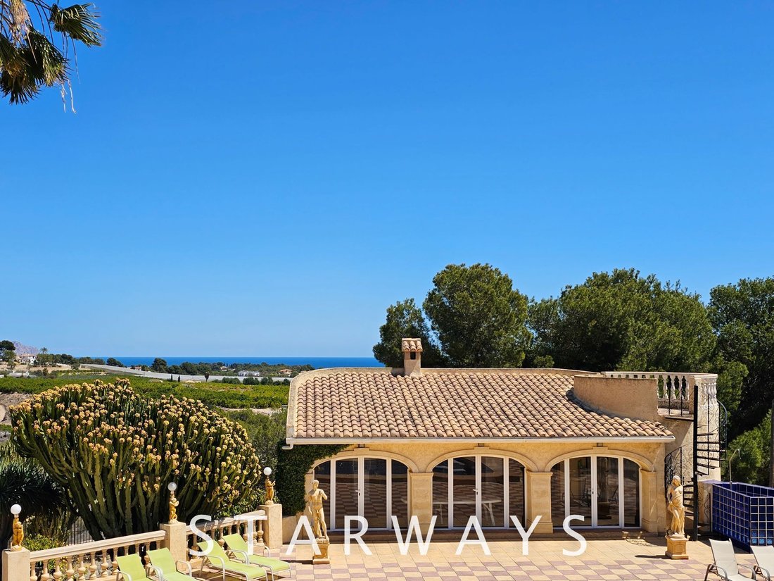 Chalet in l'Alfas del Pi, Valencian Community, Spain 5 - 14231726