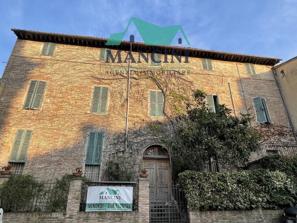 House in Victory Avenue, Iesi, Marche 1 - 14230427