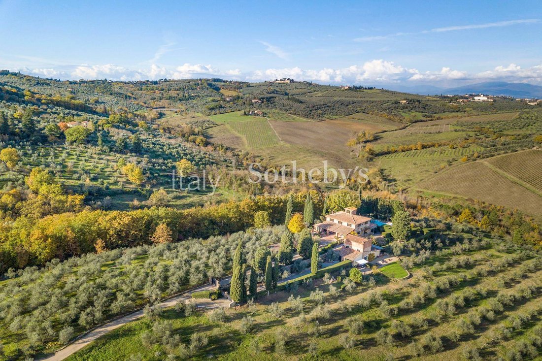 House in L'Ugolino, Impruneta, Tuscany 2 - 13137445