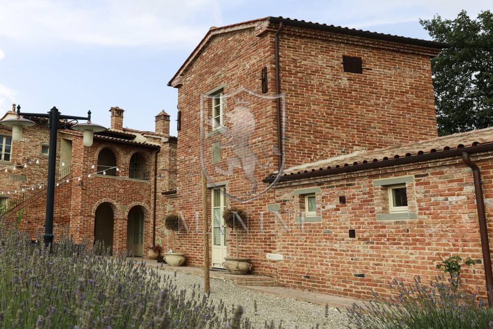 Country House in Foiano della Chiana, Tuscany, Italy 3 - 14230482
