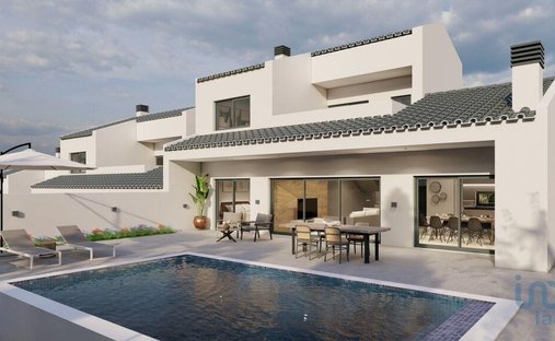House in Olhos de Agua, Algarve, Portugal 1