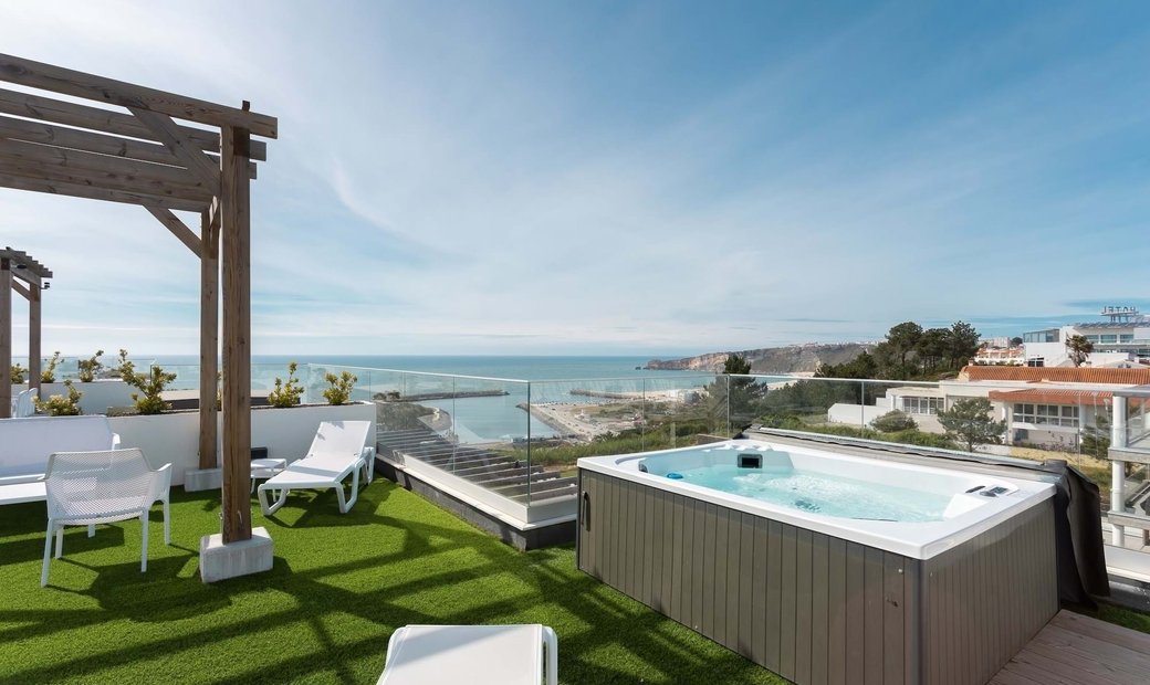 Apartment In Nazare With Private Rooftop In Nazaré, Leiria District