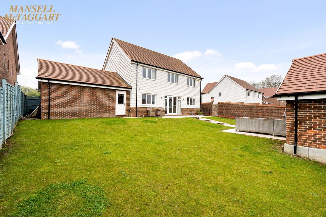 Detached House Hassocks In Hurstpierpoint, England, United Kingdom For