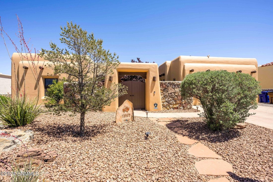 House in Las Cruces, New Mexico, United States 2 - 13761356