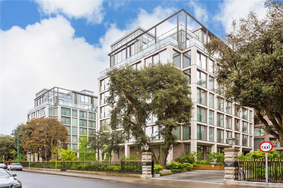 Lansdowne Place, Dublin 4 In Dublin, County Dublin, Ireland For Sale