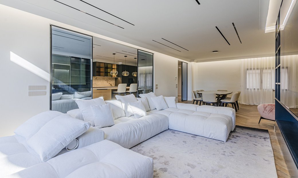 Exquisite Luxury Penthouse In Barcelona: In Barcelona, Catalonia, Spain ... - Modern Penthouse Apartment In Barcelona With Private Rooftop Garden And Views