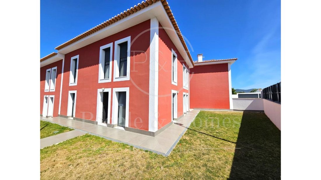 Villa in Cascais e Estoril, Lisbon, Portugal 1 - 12395177