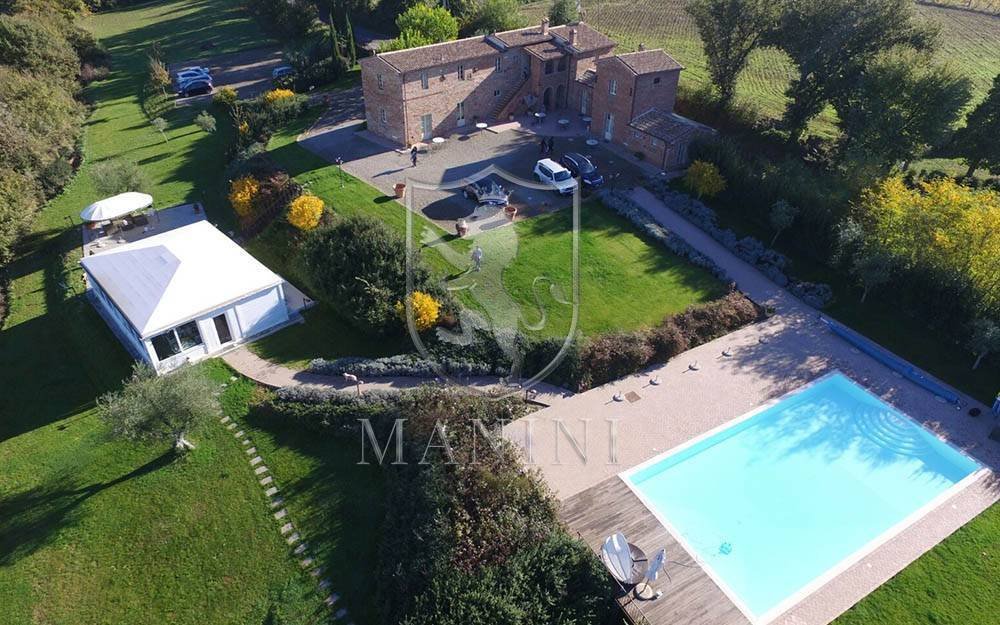 Country House in Foiano della Chiana, Tuscany, Italy 2 - 14230482