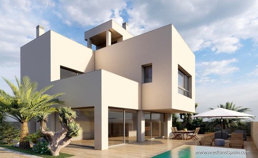 Villa in Pilar de la Horadada, Valencian Community, Spain 1