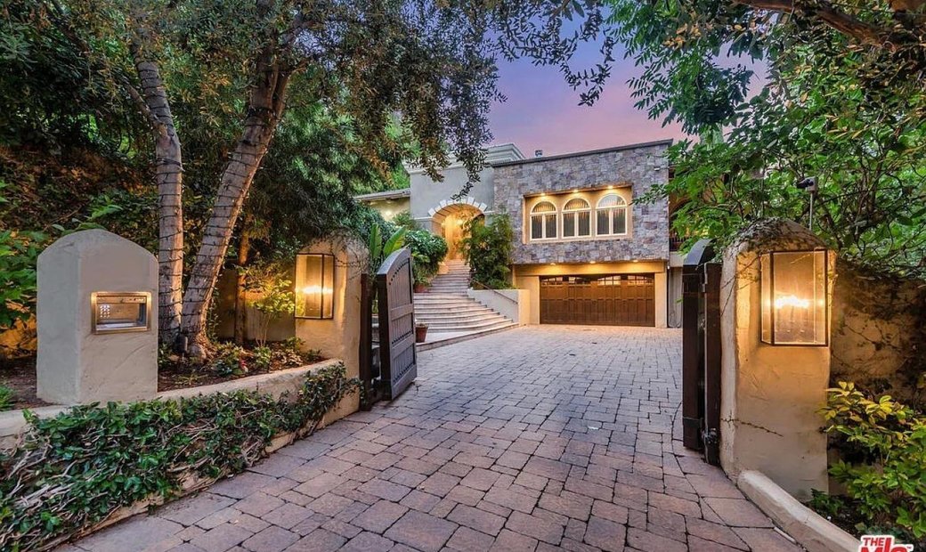 Duplicate 17647 Belinda Street In Los Angeles, California, United