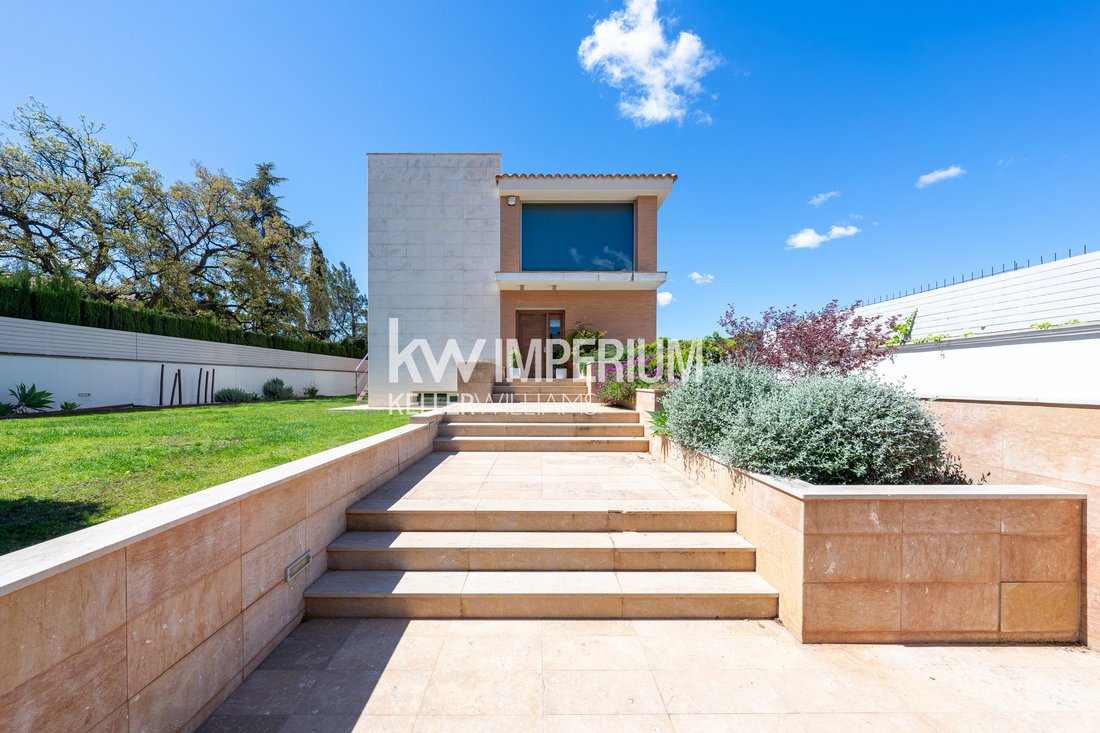Chalet in Reus, Catalonia, Spain 3 - 14236270