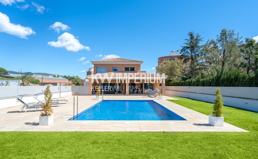 Chalet in Reus, Katalonien, Spanien 1