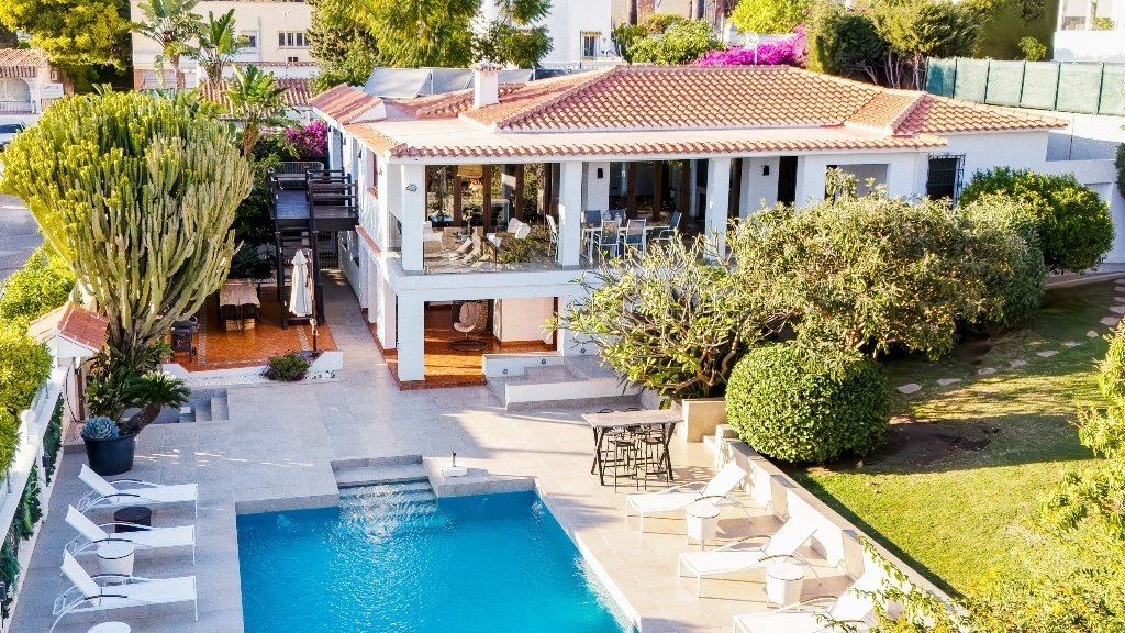Villa in Marbella, Andalusia, Spain 5 - 14236346