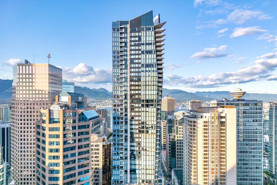 Apartment in Vancouver, British Columbia, Canada 2 - 14236683