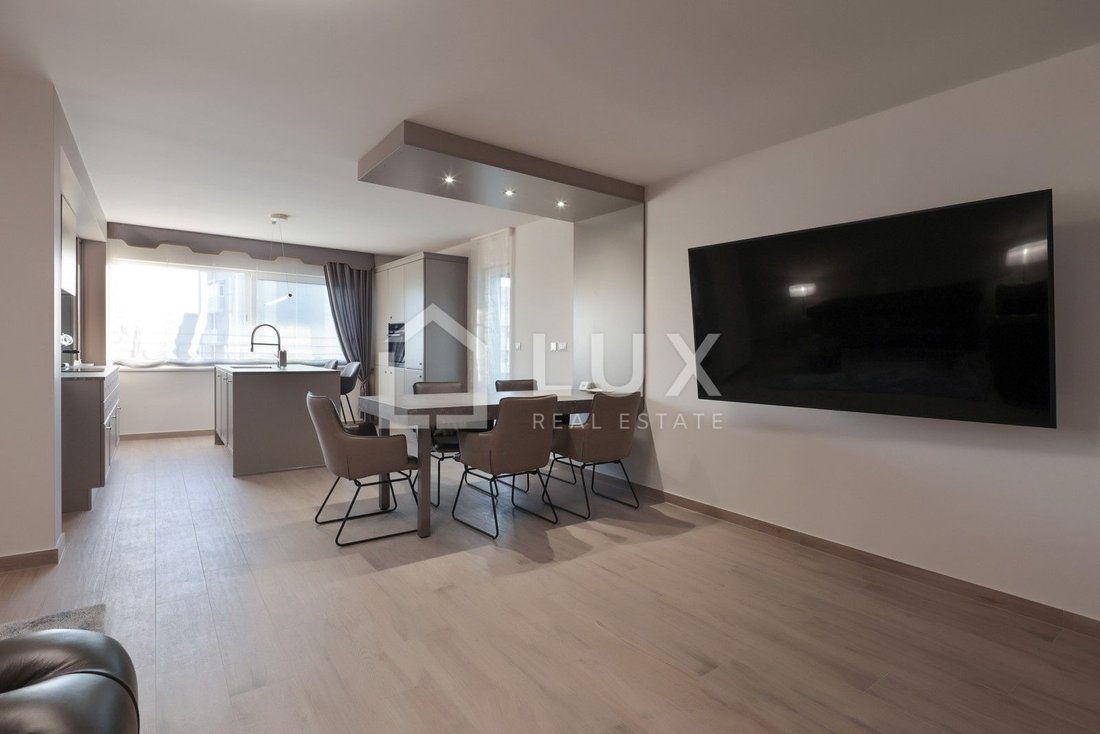 Apartment in Rovinj, Istria County, Croatia 3 - 14237448
