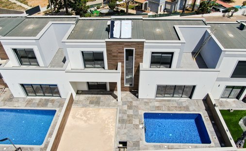 House in Olhos de Agua, Algarve, Portugal 1